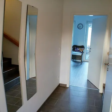 Reihenhaus Mittelweg 37b Dom wakacyjny *