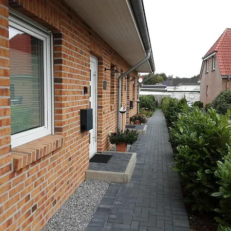 Dom wakacyjny Reihenhaus Mittelweg 37b *