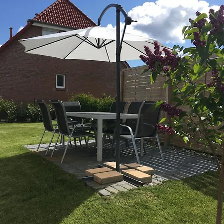 Reihenhaus Mittelweg 37b Dom wakacyjny